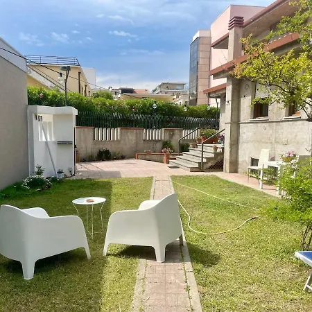 Casa In Centro Con Ampio Giardino Дом отдыха Пескара