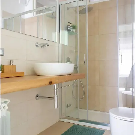 Casa In Centro Con Ampio Giardino 펜션 페스카라