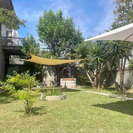 Casa In Centro Con Ampio Giardino *