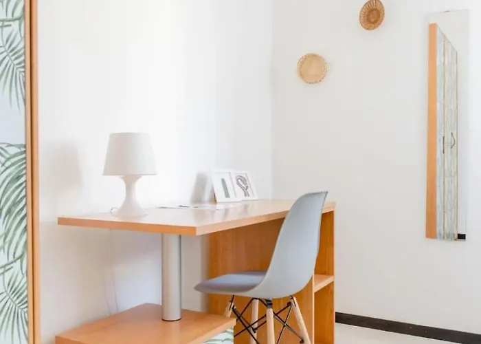 Casa In Centro Con Ampio Giardino Vakantiehuis